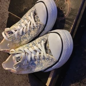 Chuck taylor pride Converse